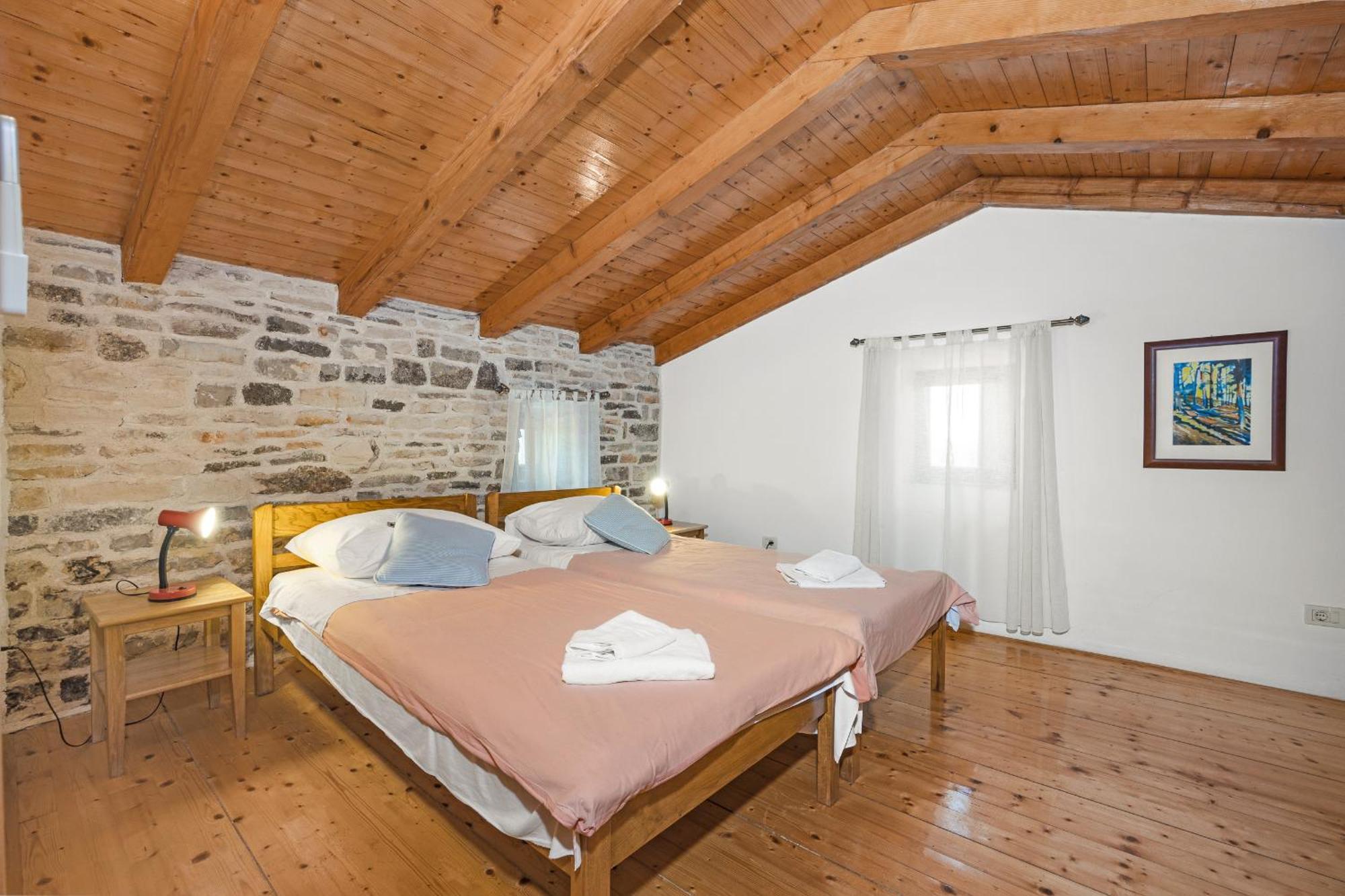 Laura - Orihi Villa *